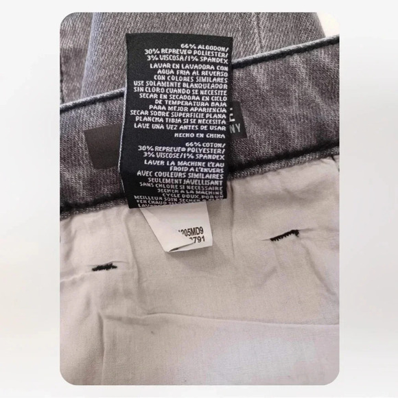 Kut From The Kloth Connie High Rise Fab Ab Ankle Skinny Raw Hem Black Size 4 - Picture 9 of 14